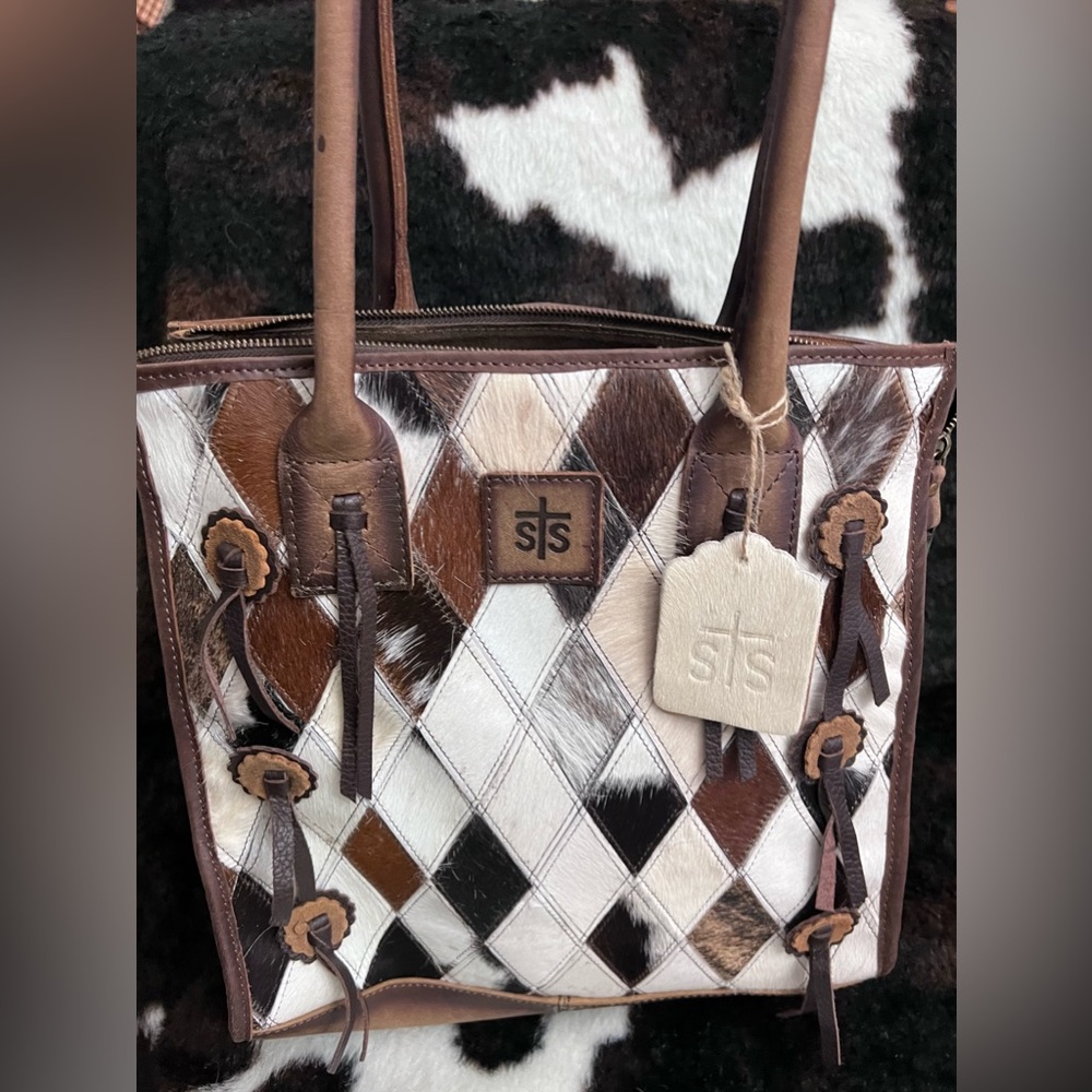 STS RANCHWEAR Tote - Picture 2 of 12